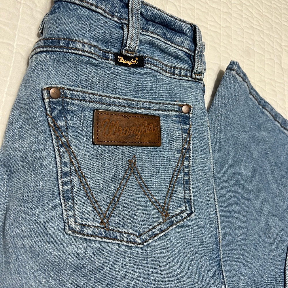 Women’s Wrangler Bootcut Jeans